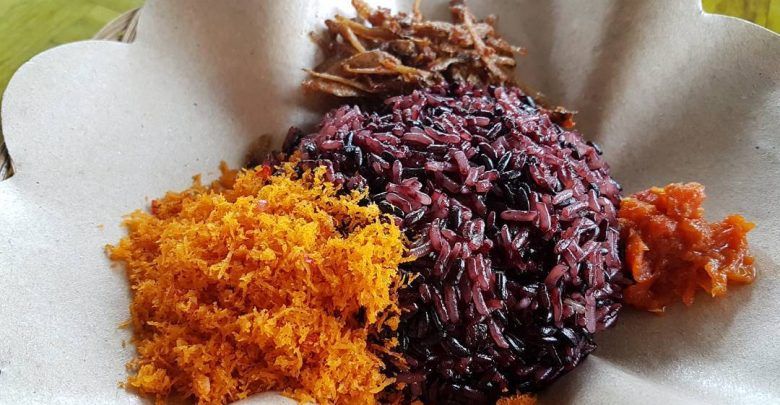 Empat Menu Sarapan Wajib ketika Berada di Makassar