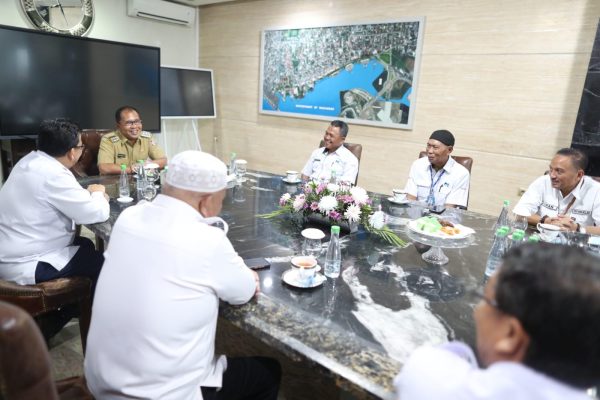 Kepala LPP RRI Makassar Temui Danny Pomanto, Ini yang Dibahas – MakassarKota