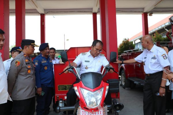 Sigap Atasi Kebakaran, Pemkot Makassar Hadirkan Damtor di 53 Titik Kelurahan – MakassarKota