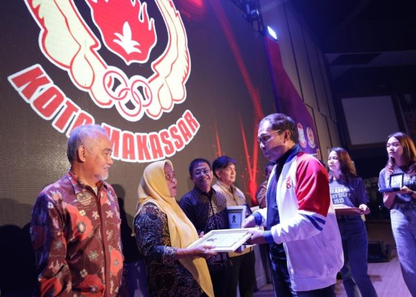 Danny Pomanto Beri Apresiasi Rp 11 M untuk Atlet Porprov – MakassarKota