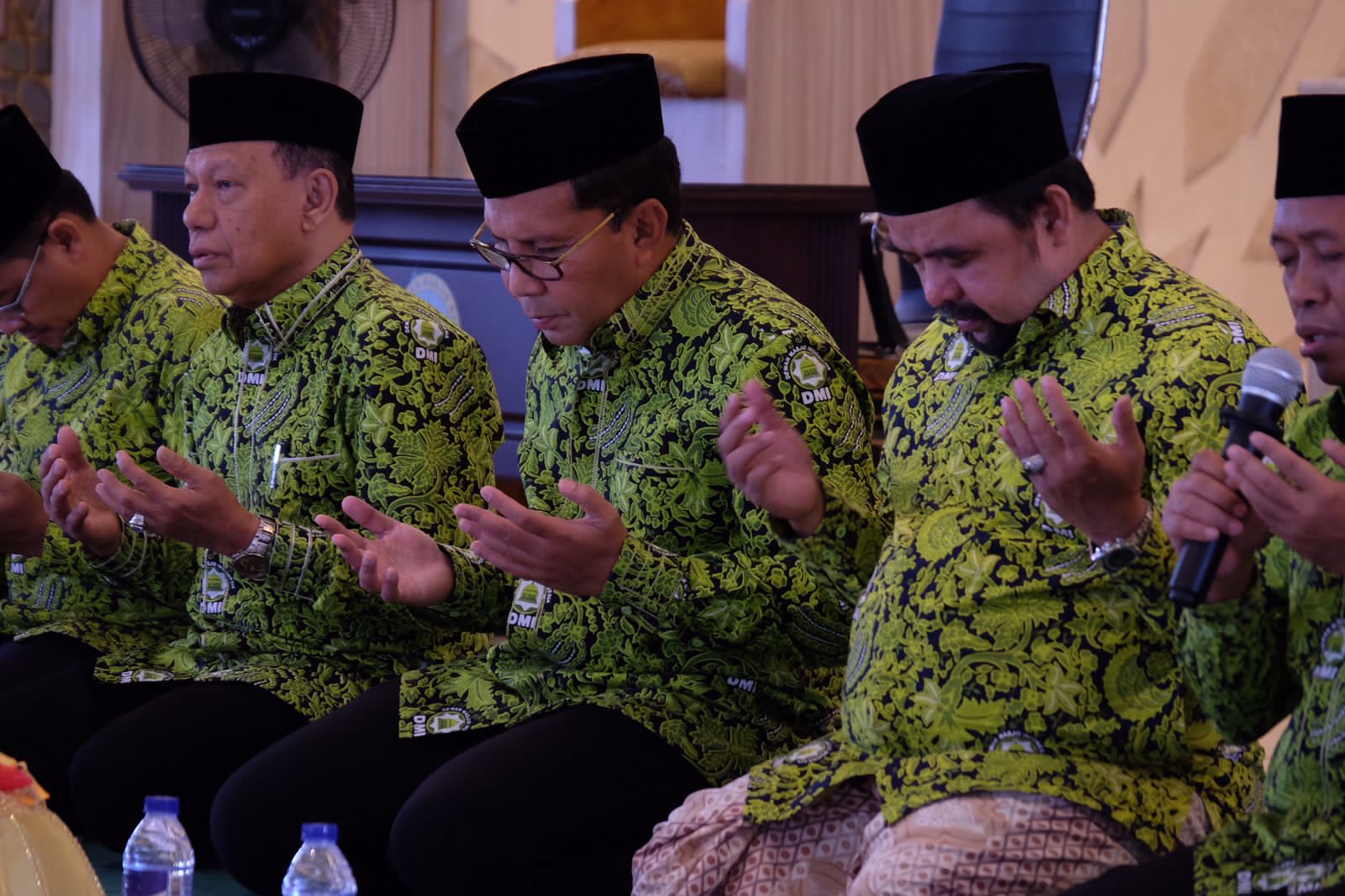Danny Pomanto Doa Bersama Seribu Pengurus Masjid Se – Kota Makassar – MakassarKota