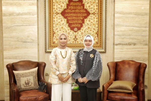 Jamu Kabid Manajemen Usaha Dekranas Pusat, Indira Yusuf Ismail Kenalkan Lorong Wisata – MakassarKota