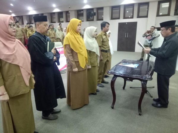 Lantik 119 Pejabat Fungsional, Sekda Kota Makassar Ingatkan Batasan Kewenangan – MakassarKota