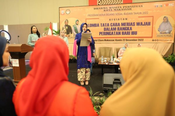 Meriahnya Hari Ibu 2022, Wawali dan Ketua TP-PKK Kota Makassar Jadi Juri Lomba Tata Rias Wajah – MakassarKota