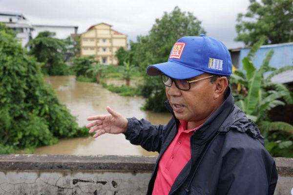 Wali Kota Danny Pantau Efek Pasang Sungai, Pastikan Aliran Air Stabil – MakassarKota