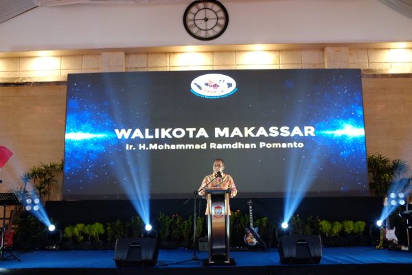Eratkan Silaturahmi, Danny Pomanto Jamu Masyarakat Toraja Se-Indonesia – MakassarKota