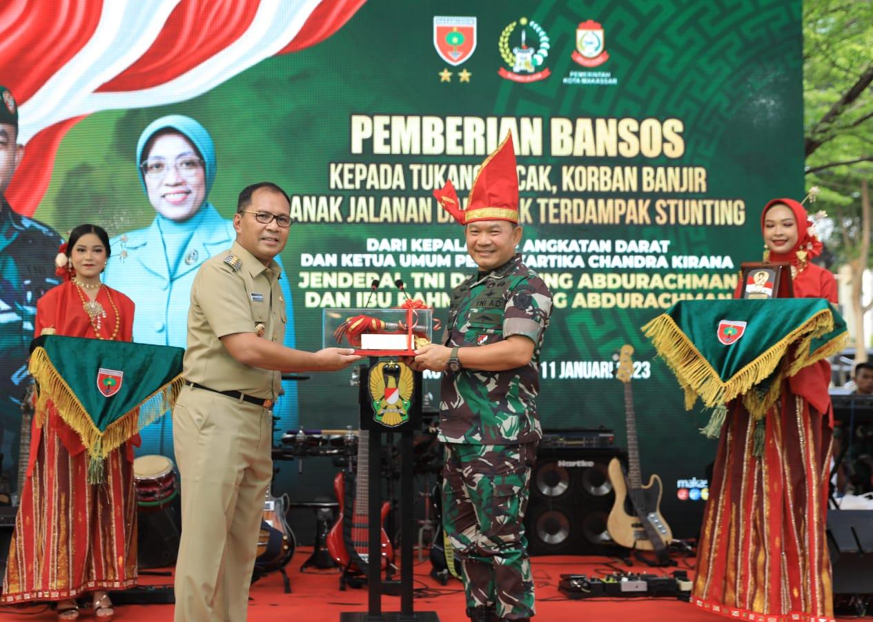 KSAD Jenderal TNI Dudung Abdurachman Puji Kinerja dan Program Danny Bersinergi dengan TNI – MakassarKota