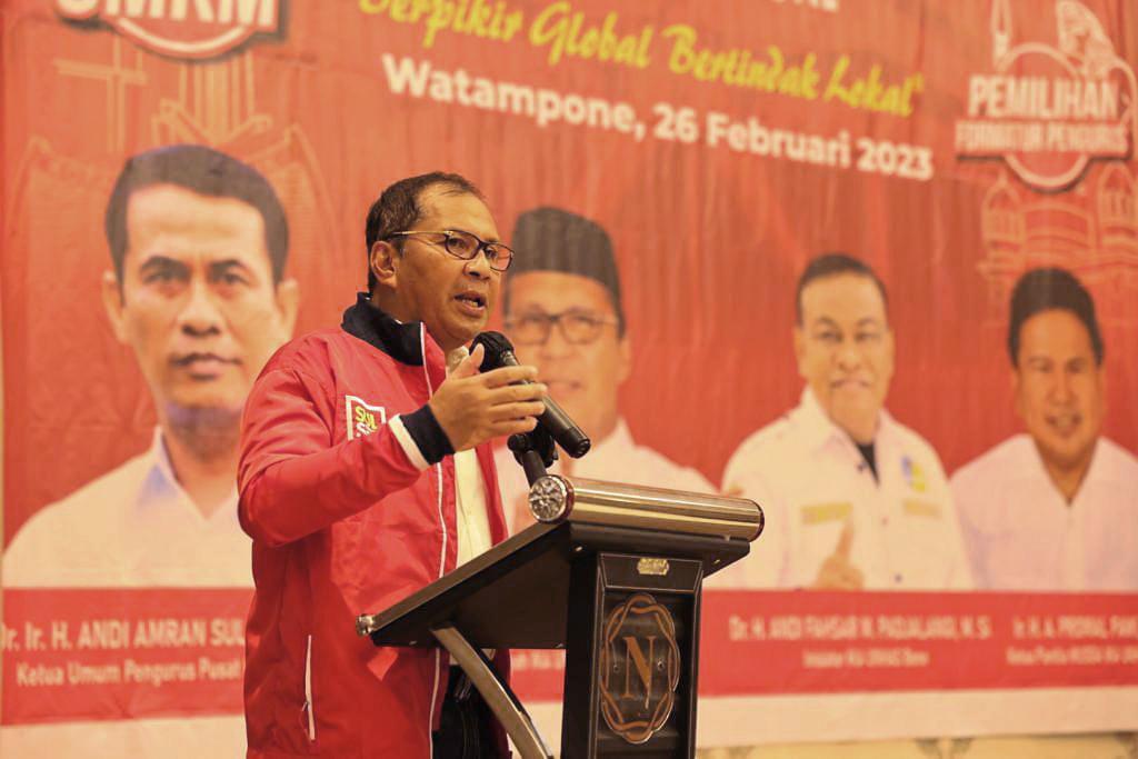 Buka Musda IKA Unhas Bone, Danny Titip Pesan Utamakan Kolaborasi dan Komunikasi