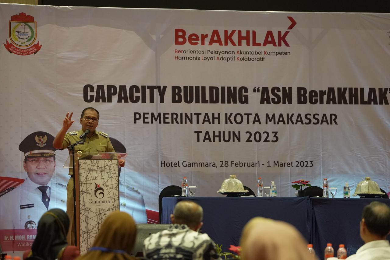 Target Ciptakan ASN BerAkhlak, Danny Gelar Capacity Building Hadirkan Motivator Nasional