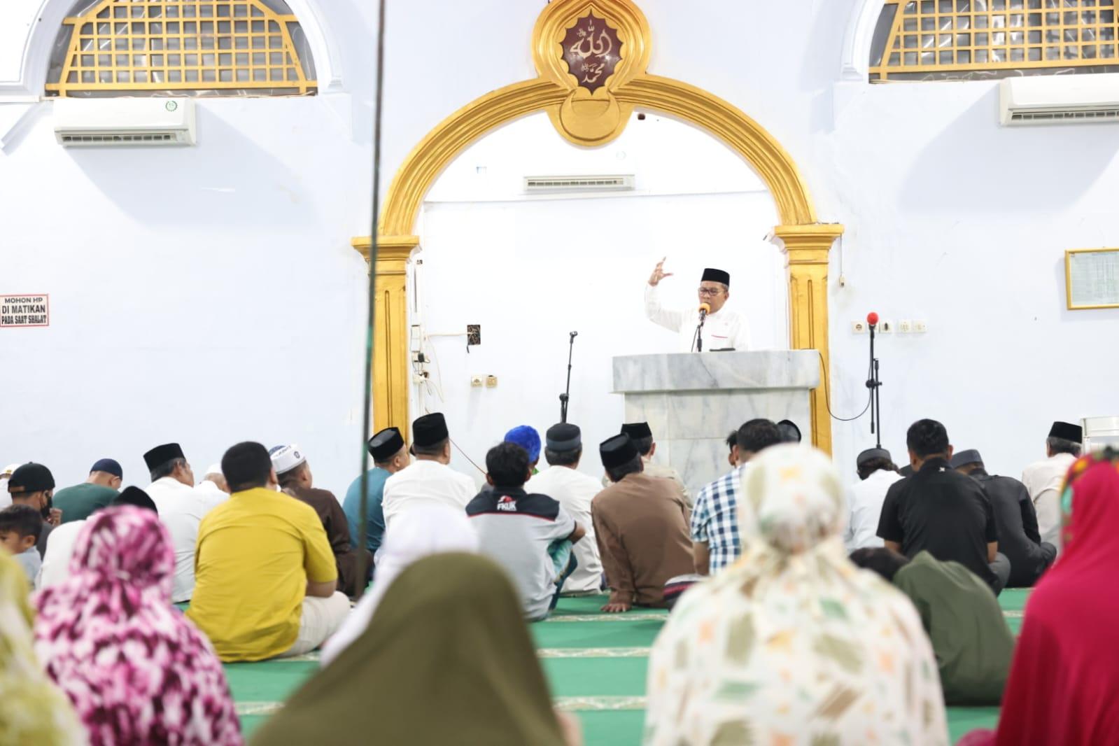 Ceramah 1 Ramadan, Danny Pomanto: Puasa Melatih Diri untuk Jadi Pemimpin dan Disiplin