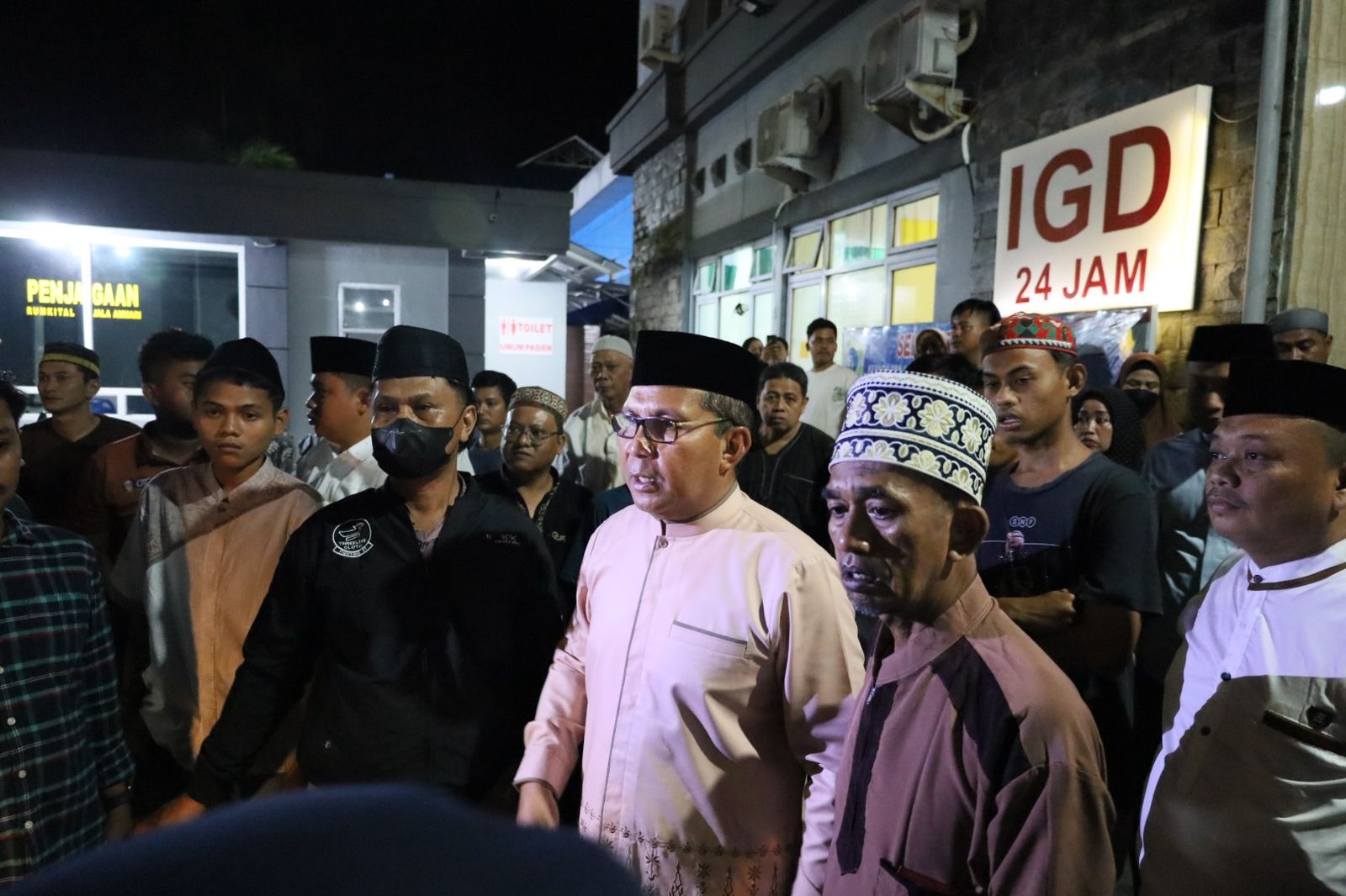 Danny Pomanto Instruksikan Dinas PU Uji Konstruksi Bangunan Pasca Kubah Masjid Ittifaqul Jamaah Roboh