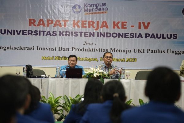 Danny Pomanto Sharing Cara Majukan Makassar Lewat Inovasi Lorong Wisata-Metaverse di Raker UKI Paulus