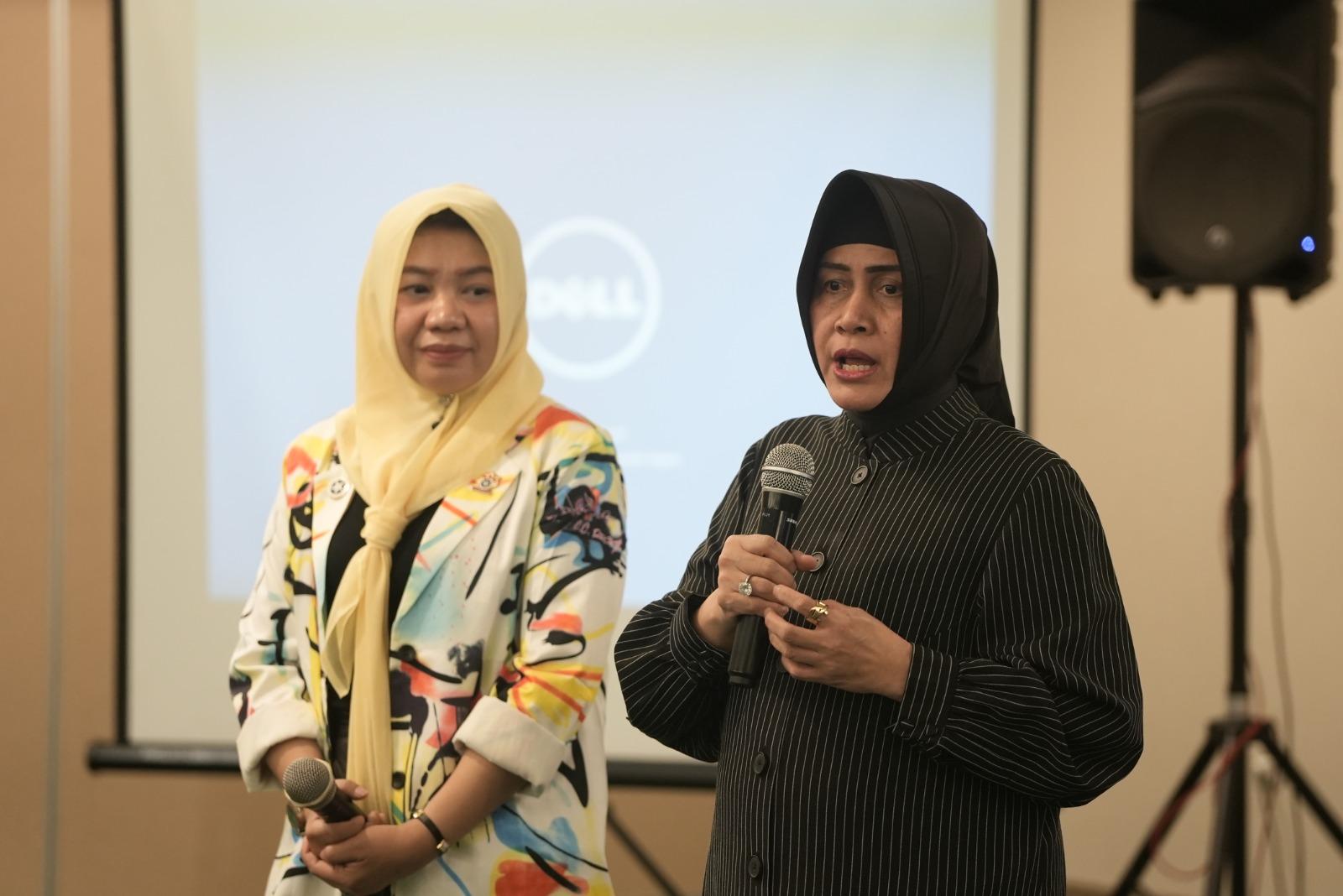 Hadiri Seminar Kesehatan Nutric Bio Spray, Indira Yusuf Ismail Ajak Peserta Bangun Ekonomi Makassar Lewat Peluang Bisnis