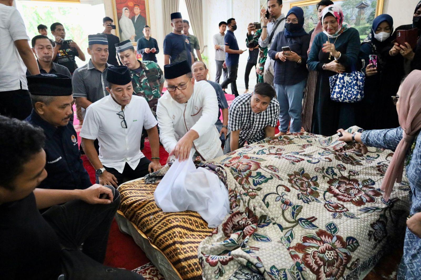 Menantu Wapres Ma'Ruf Amin Meninggal Dunia, Danny Pomanto Doakan Kepergian Anggota DPR-RI Rapsel Ali
