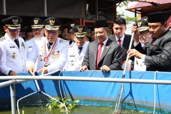 Mendagri Tito Bangga dengan Konsep Lorong Wisata Danny Pomanto