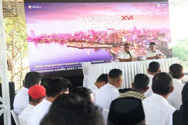 Wali Kota Danny Pomanto Pimpin Pemantapan Peringatan Hari OTDA ke-27 di Makassar