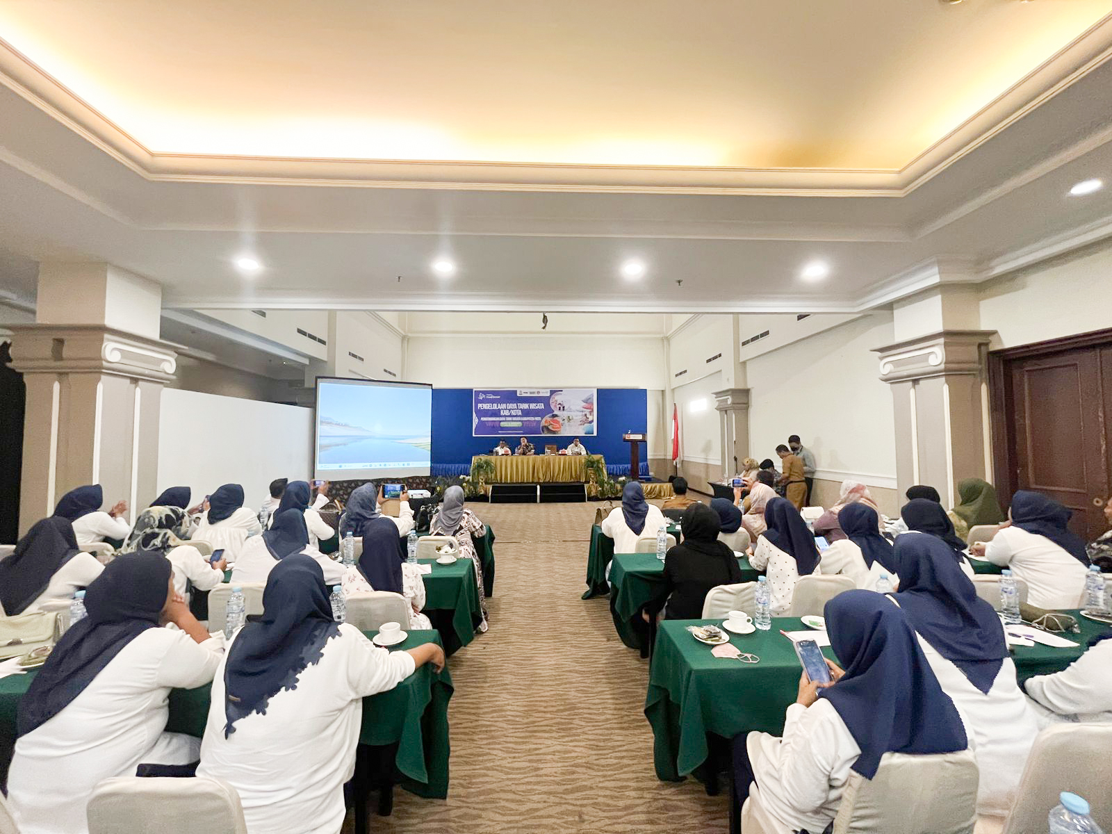 Dinas Pariwisata Kota Makassar Dukung Pengembangan Lorong Wisata melalui Kegiatan Pengelolaan Daya Tarik Wisata Kota Makassar