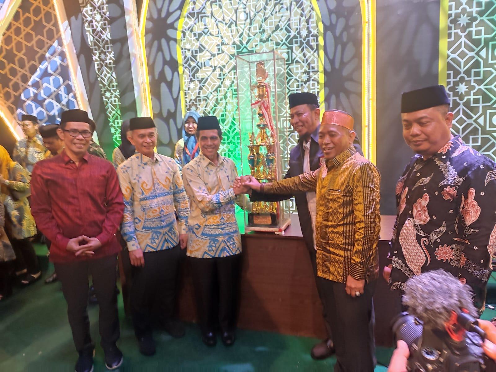 Alhamdulillah! Makassar Raih Juara Umum Kompetisi Tilawatil Qur'an dan Hadits