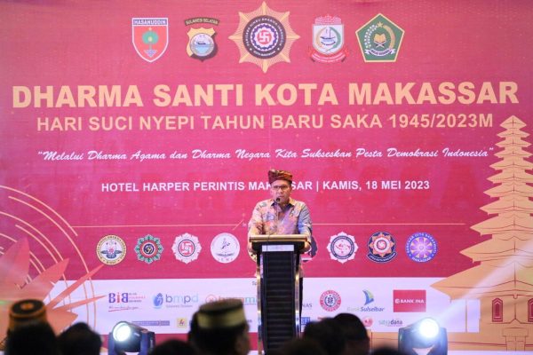 Danny Pomanto Ajak Seluruh Elemen Masyarakat Perkuat Moralitas Sosial di Momen Perayaan Dharma Santi