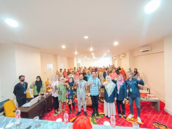 Dinas Pariwisata Kota Makassar Perkuat Sub Sektor Kriya Melalui Pelatihan Handy Craft