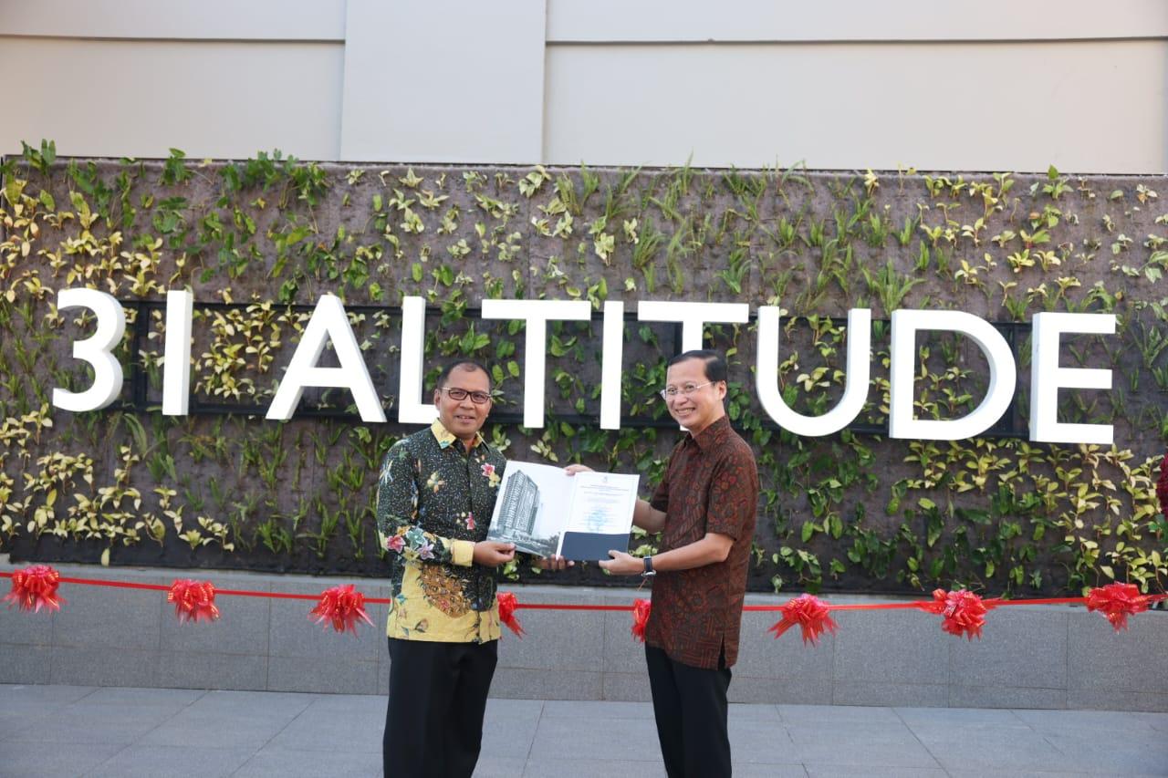 Resmikan Roof Top 31 Altitude, Danny Pomanto: Makassar Kota Ramah Investasi