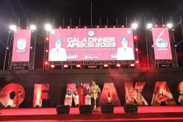 Bima Arya Puji Totalitas Danny Pomanto di Gala Dinner Apeksi XVI Tahun 2023