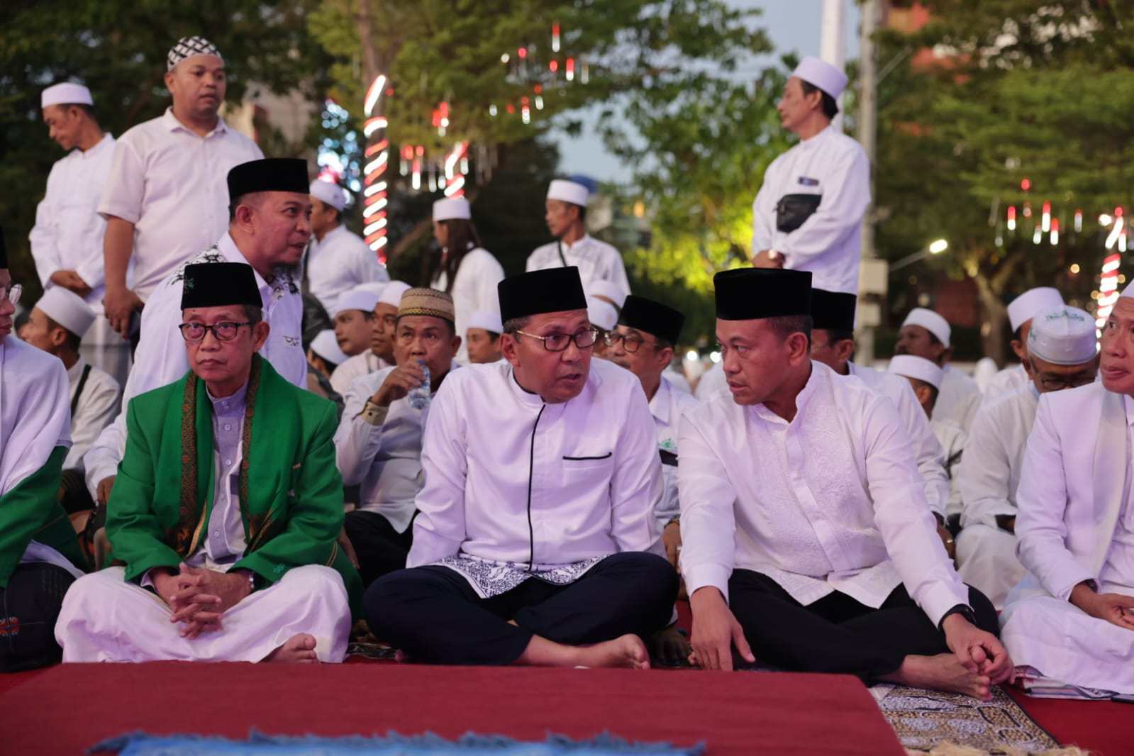 Danny Pomanto Bersama Puluhan Ribu Masyarakat NU Munajat Doa Sambut Tahun Baru Islam 1445 H