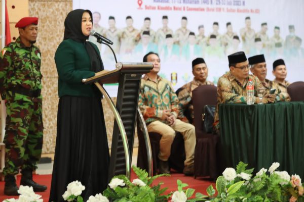 Hadiri Pengukuhan Majelis Lembaga Muhammadiyah, Fatmawati Rusdi Harapkan Kolaborasi dan Sinergitas