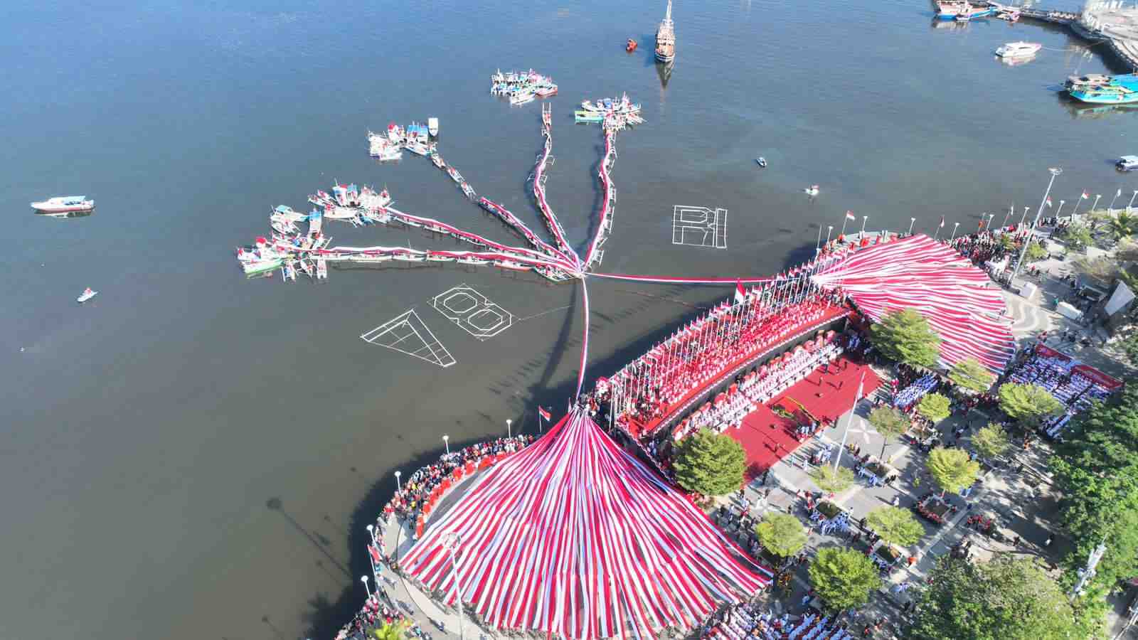 Makna Bunga Rampai di Upacara Peringatan HUT RI ke 78, Danny : Kemerdekaan Dari Makassar Untuk Indonesia