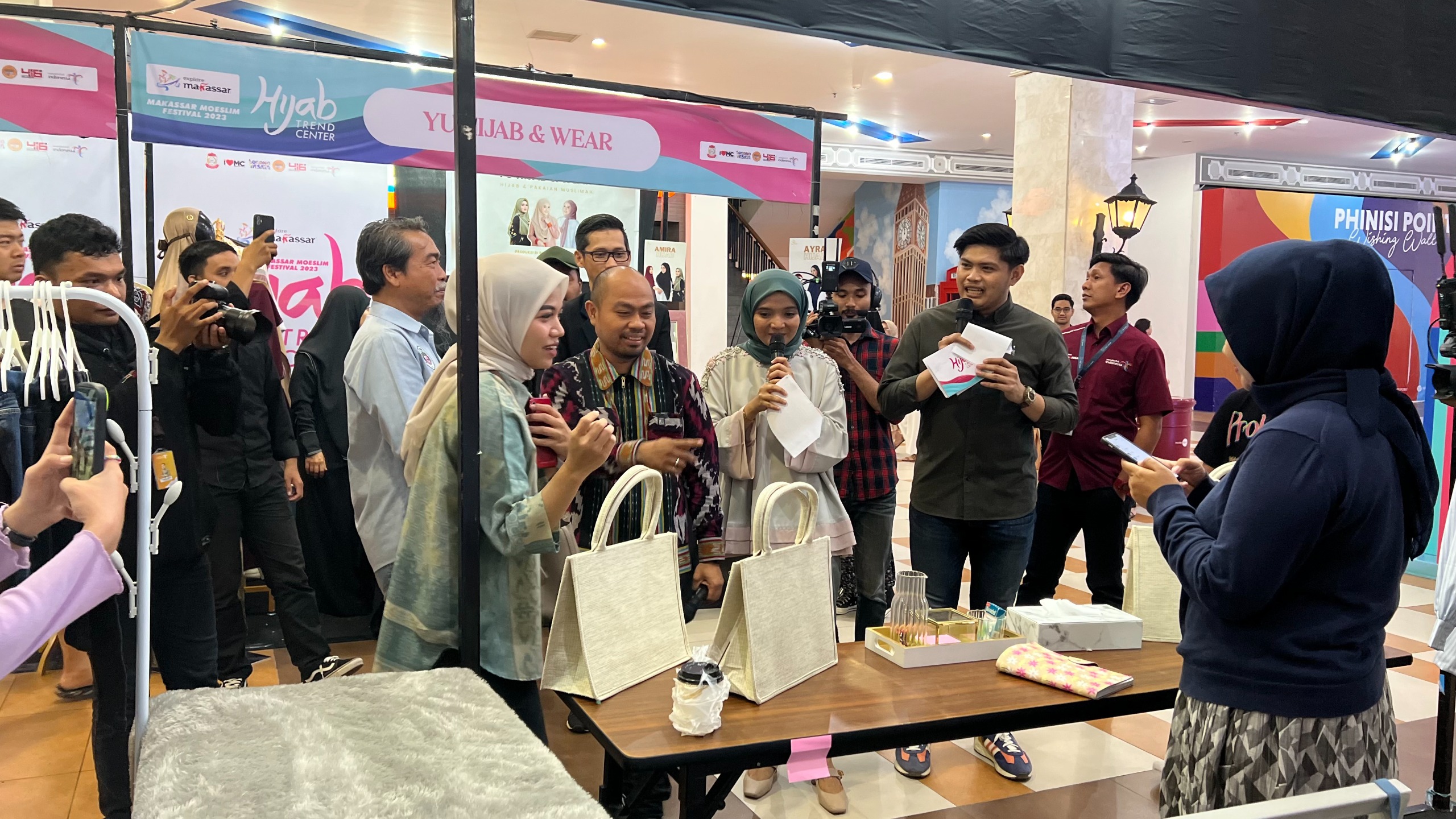 Makassar Moeslem Festival 2023 Bangkitkan Kreativitas dan Ekonomi Kreatif Kota Makassar di Industri Fashion