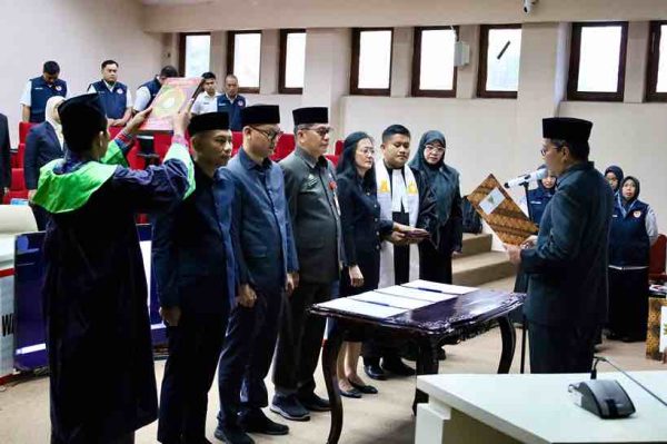 Danny Pomanto Lantik Empat Pejabat Disdukcapil Makassar – MakassarKota