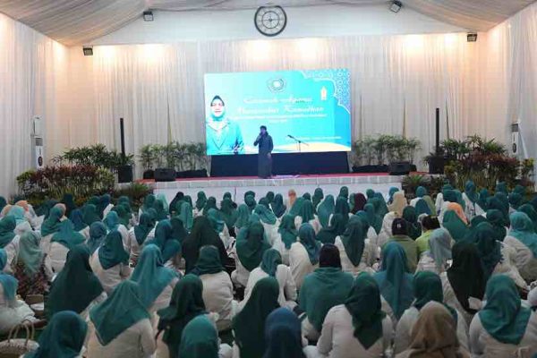 Perkuatan Keimanan Umat Jelang Ramadan, TP PKK Kota Makassar Gelar Pengajian dan Ceramah Agama – MakassarKota